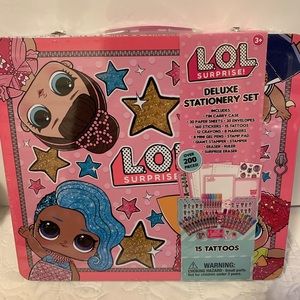 L.O.L SURPRISE! Deluxe Stationery Set 200+Pcs. NEW